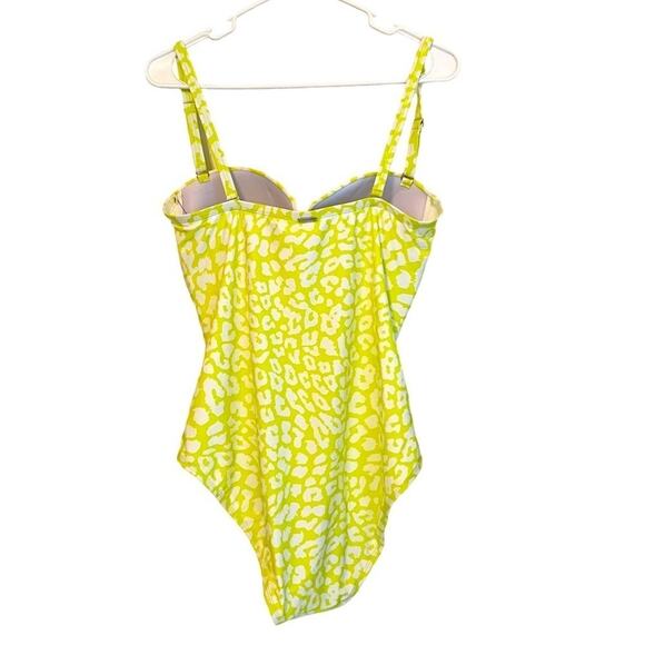 Calvin Klein LIGHT YELLOW LEOPARD Tummy-Control One-Piece Swimsuit Size 14 NEW - Picture 4 of 10